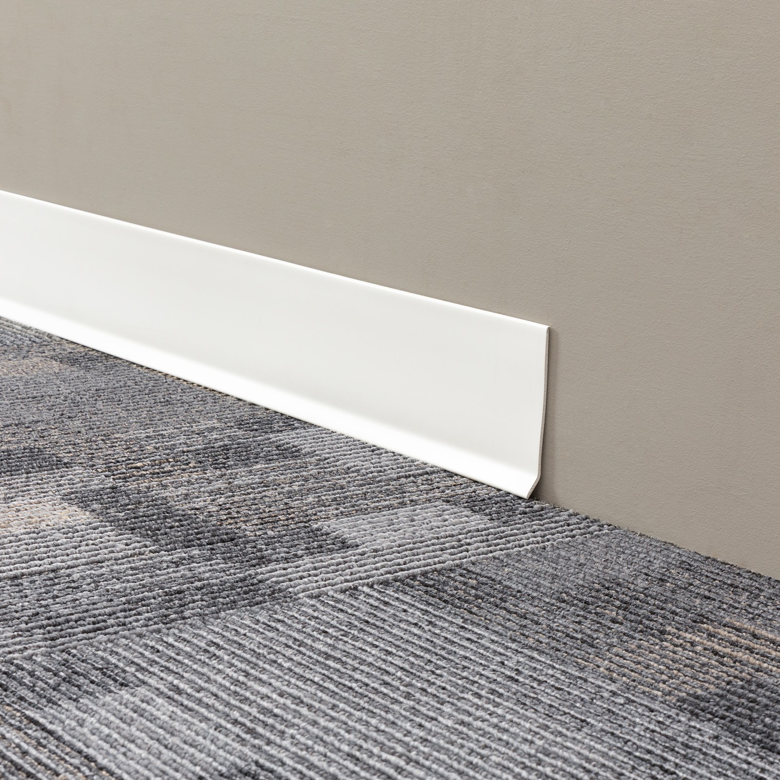 Mohawk Industries CVW04 Mohawk Basics 48″ x 4″ Vinyl Glue Down – White