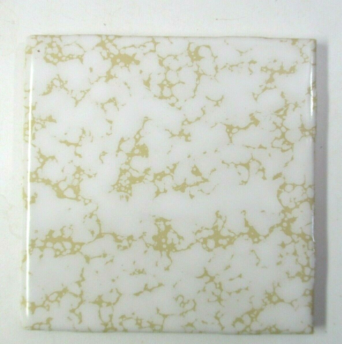 1 Wall Tile CGSC US Ceramic 4-1/4″ Mustard Yellow Dapple on Beige Wrinkled MCM