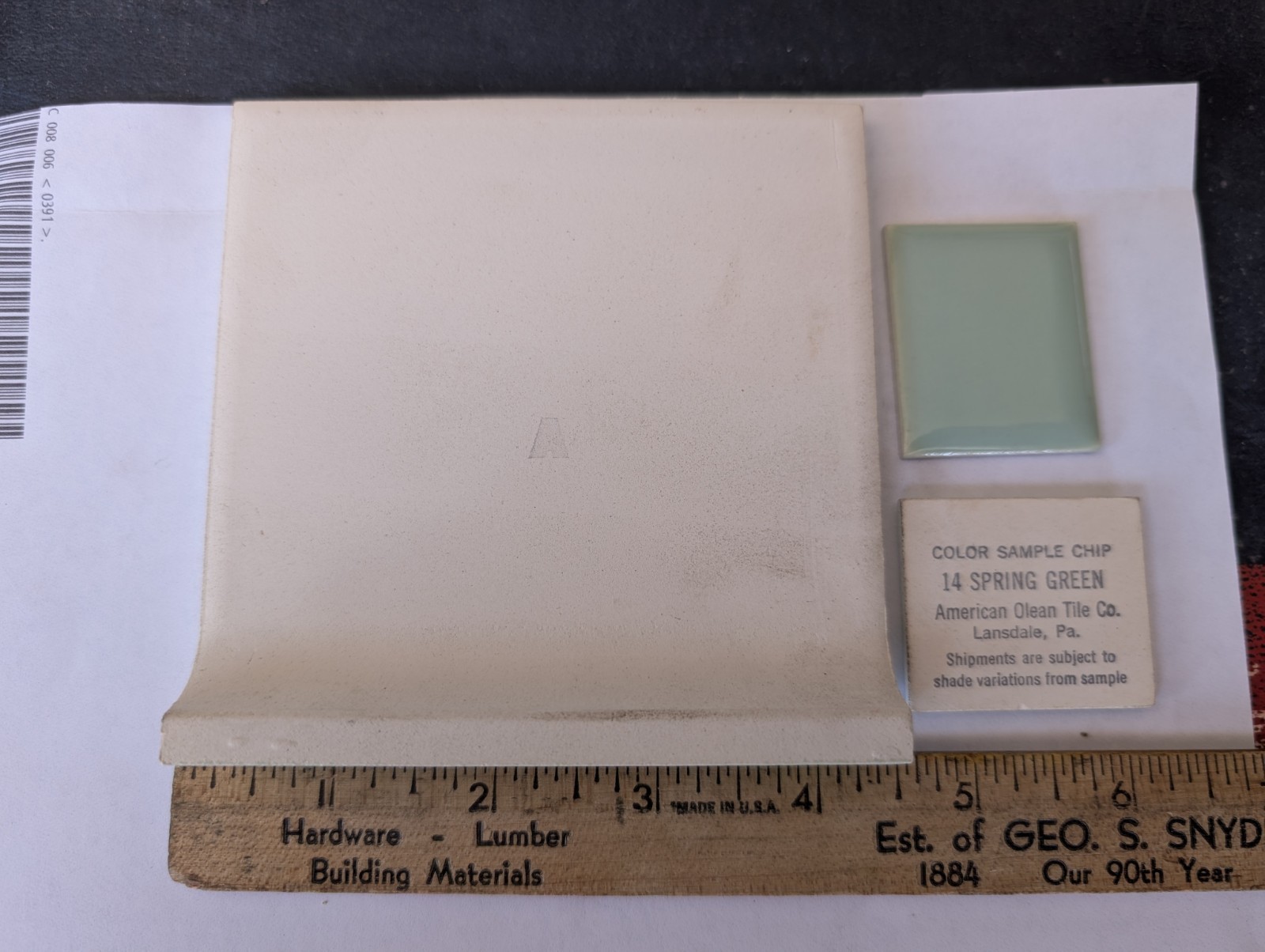 2 pcs 4 1/4″ Ceramic Tile #14 Spring Green American Olean Mud Bullnose A4402