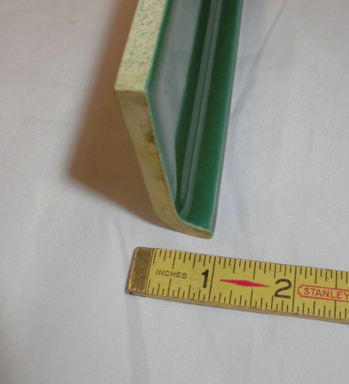 1 pc. *Forest Green* 3″ X 6″ stack-on base/cove Ceramic Tile by Robertson Co.