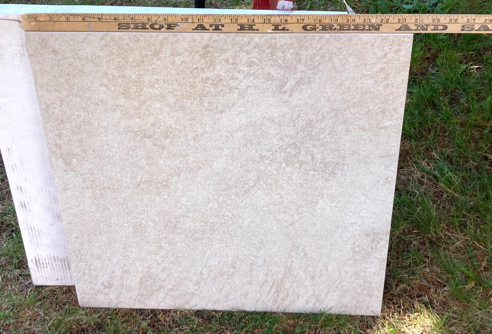 CARLOTTA TILES-NOS 15 BOXES 24X24 (4 TILE PER BOX)-BOW OUT-! PICK-UP ONLY