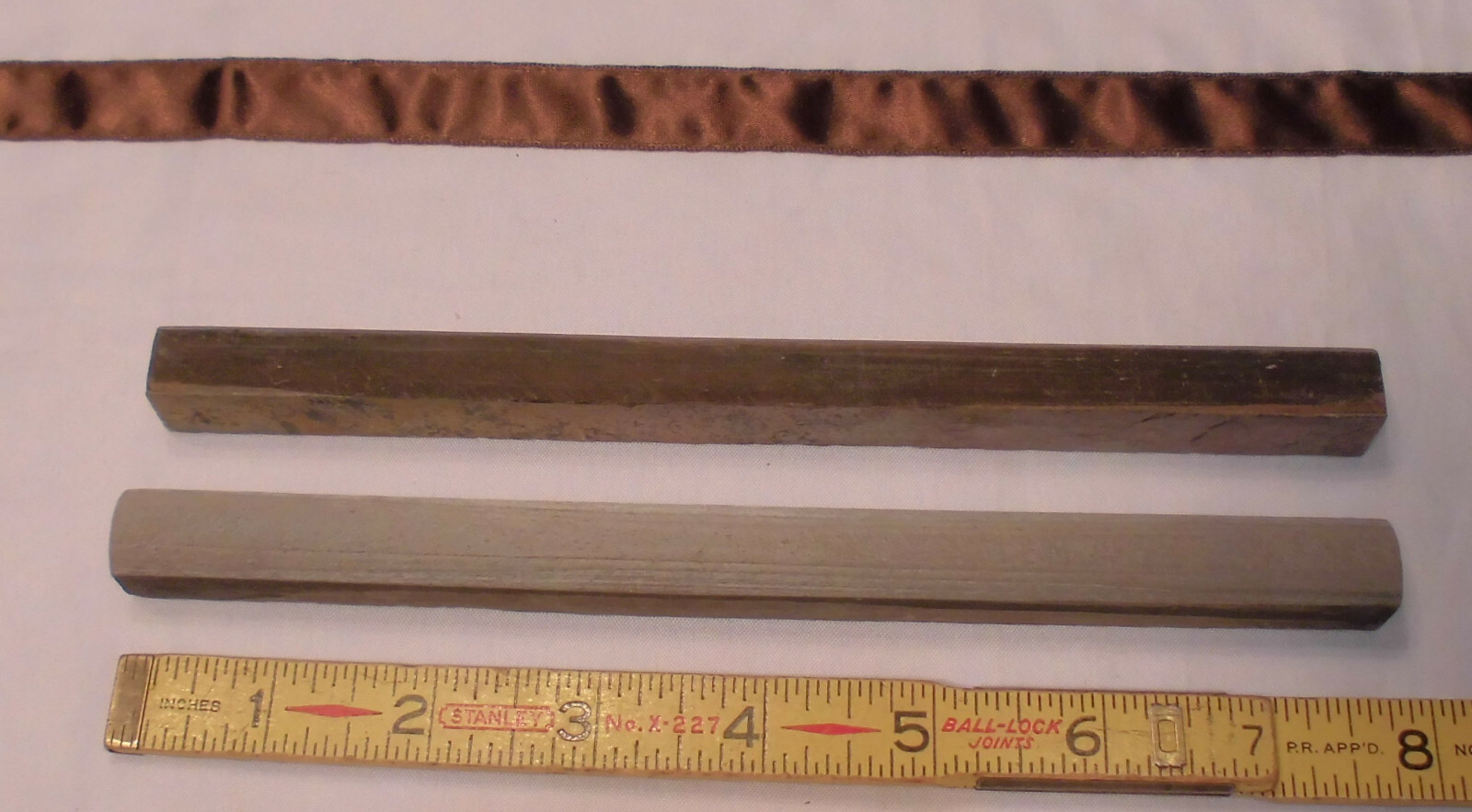 10 pcs. *Indian Reds* Natural Stone Pencil Liner Tiles…Domed 1/2″ X 8″ Mint