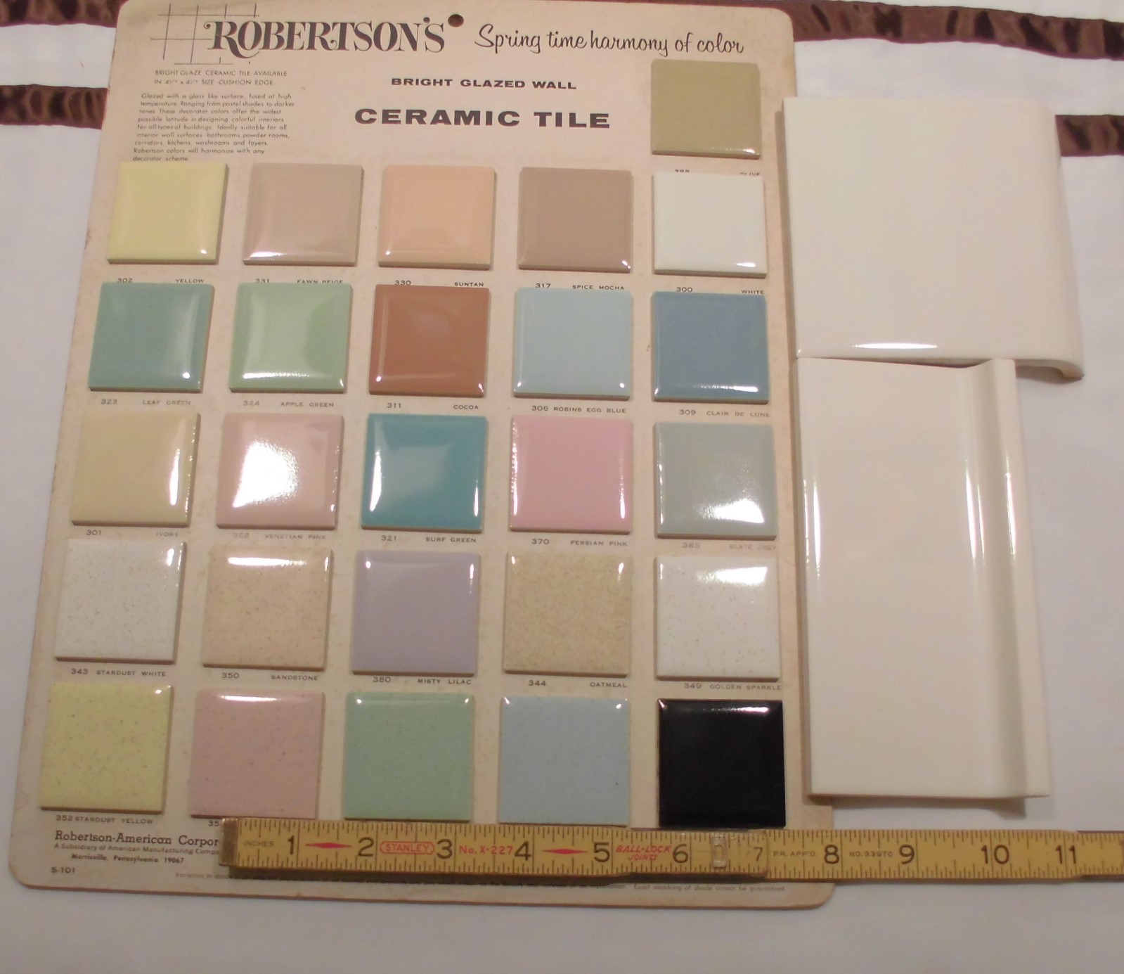 1 pc. *Vintage White* stack-on base/cove Ceramic Tile by Robertson Co. 3″ X 6″
