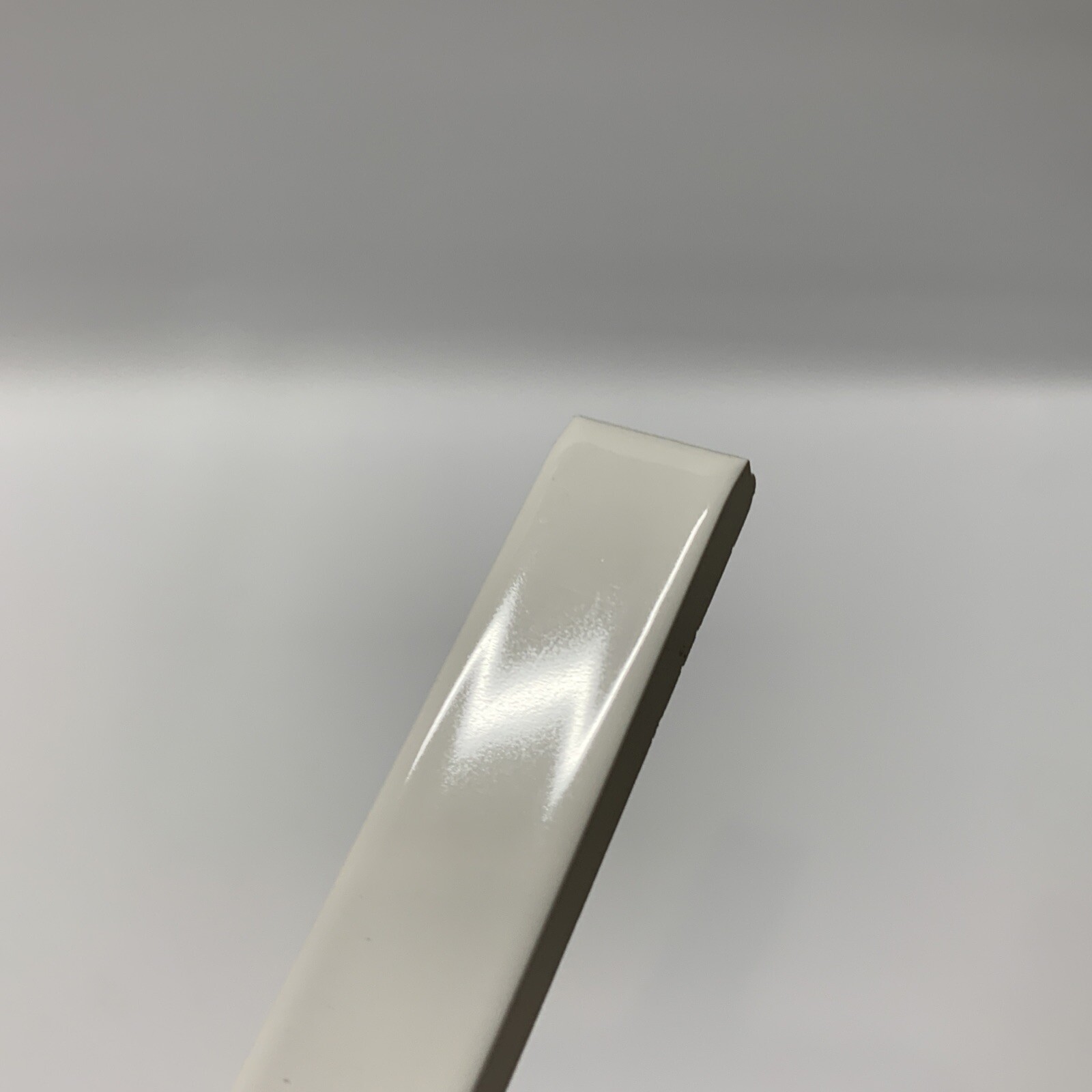 White Ceramic Pencil Edge Tile Liner 6×1/2 Vintage FT Mid Century Modern Ice
