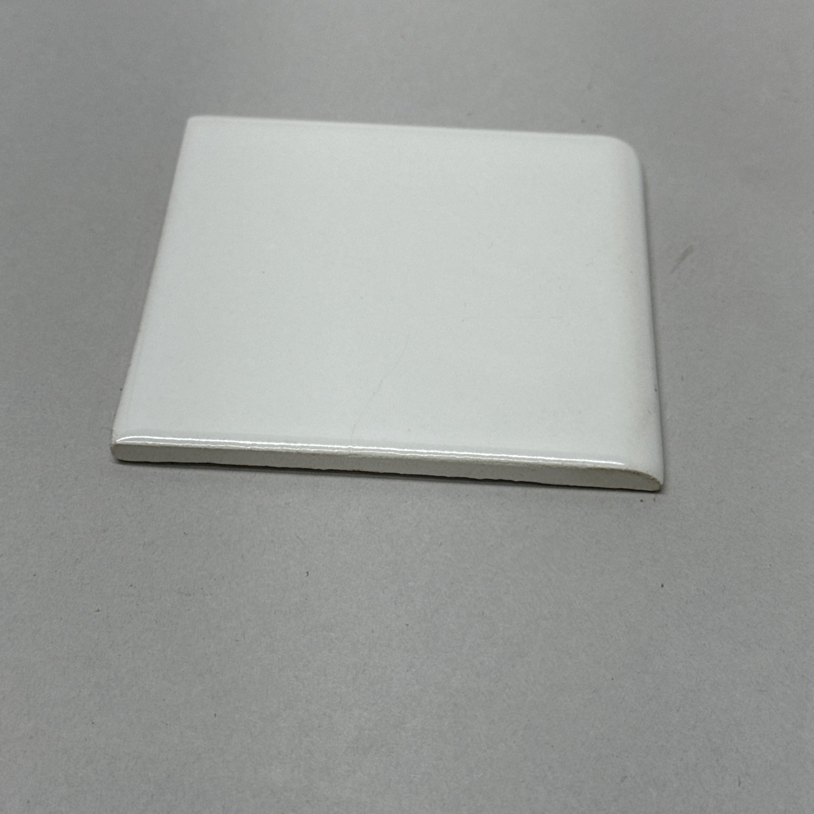 Florida Tile USA 4-1/4″ Vintage Snow White Corner Tile NOS 4×4” Subway Tile