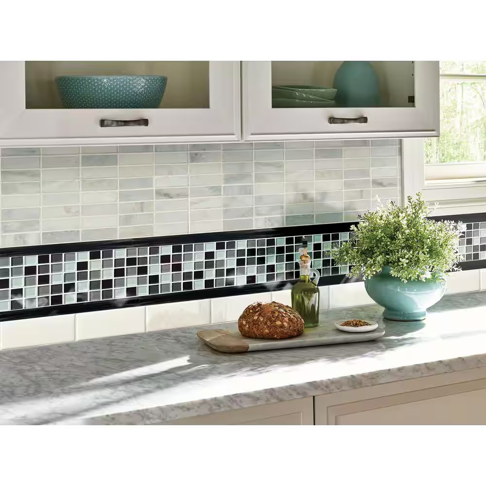 Absolute Black Pencil Molding 3/4 In. X 12 In. Polished Granite Wall Tile (1 Lin