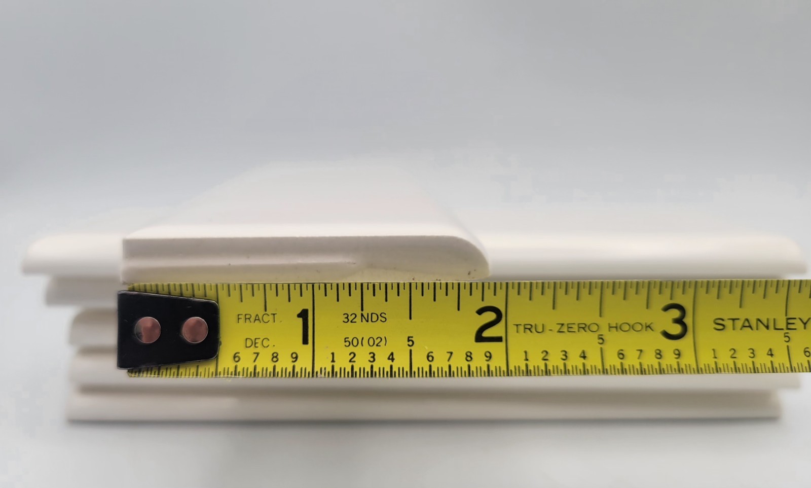 2×6 Bullnose Wall Tile Trim Artic White (BOX OF 21)