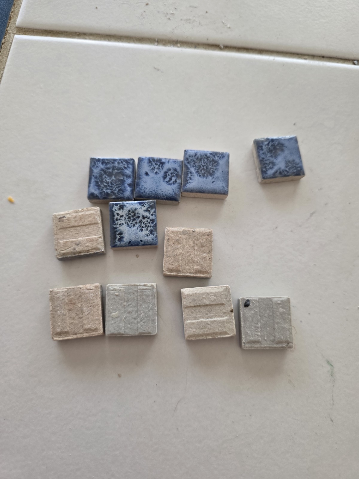 2 Cm / 3/4 In Blue Tile 100ct