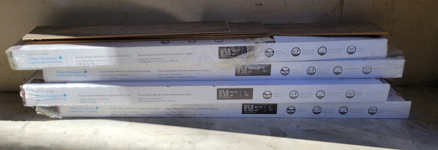 Allen Roth (Lowes) Urbanite Oak Water Resistant Laminate Flooring Click Lock