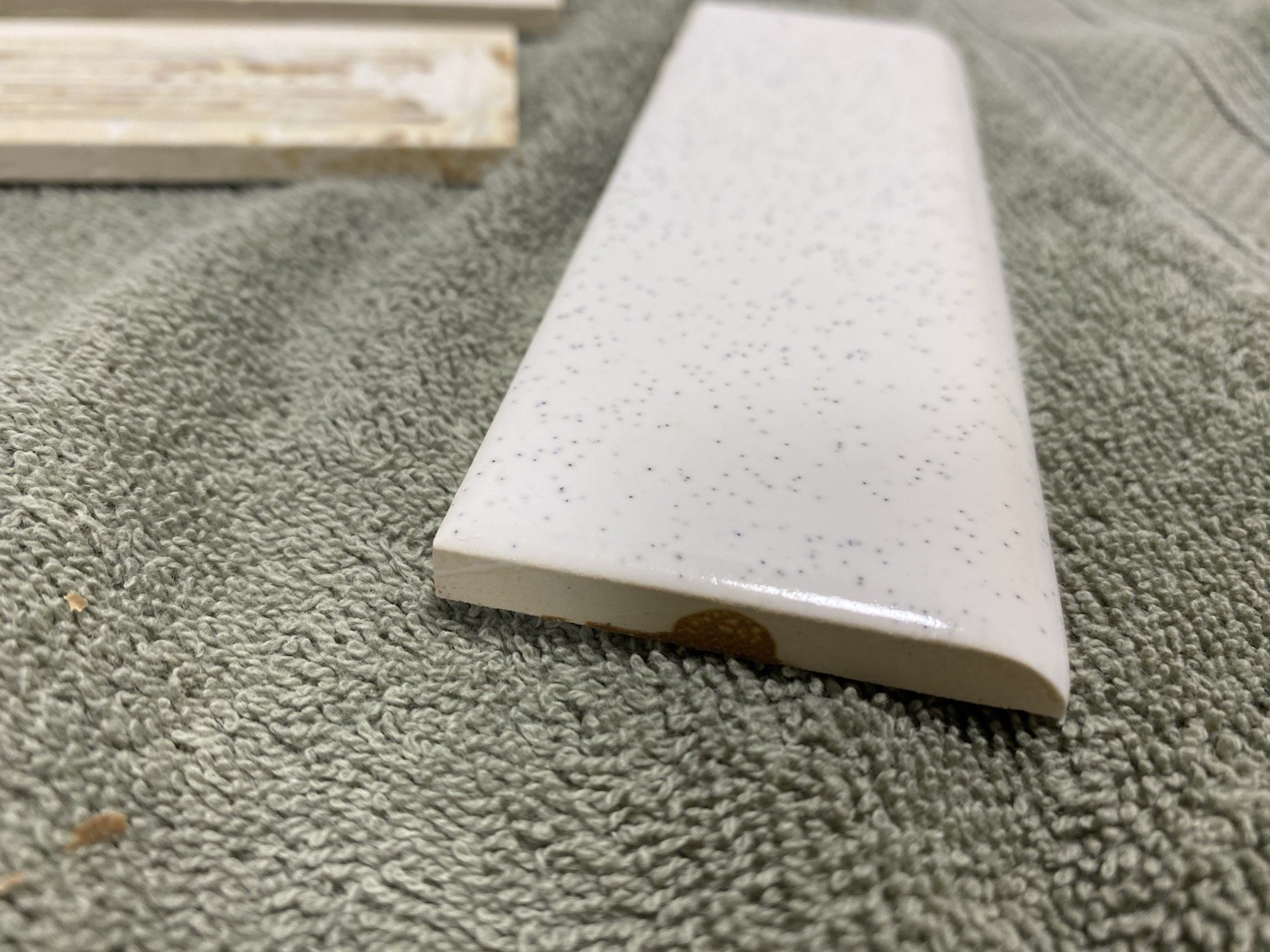 8- Vintage (1950-60s) White Speckled Ceramic Tile – Edge Bullnose (6×2)