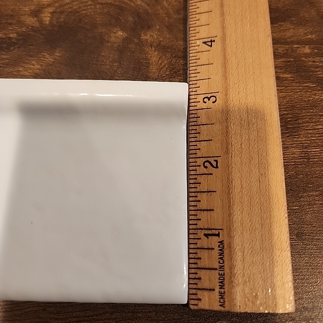 Lot Of 7 Vintage H & R Johnson Bullnose 6 X 3 Backsplash White Peach Veins NOS
