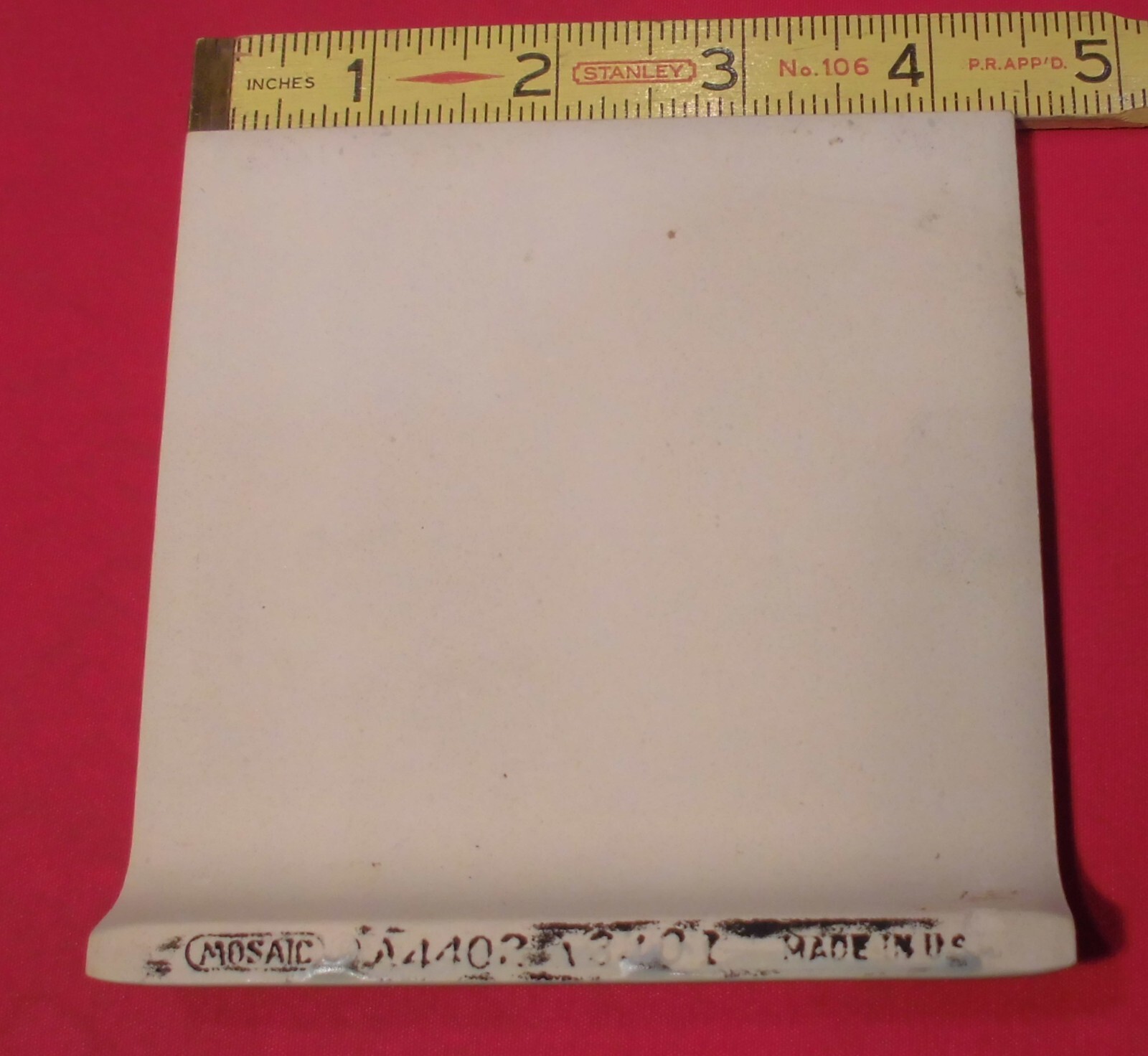 1 pc. Gray-Concrete Color: Matte Radius Bullnose Ceramic Tile 4-3/8″ Mosaic Co.