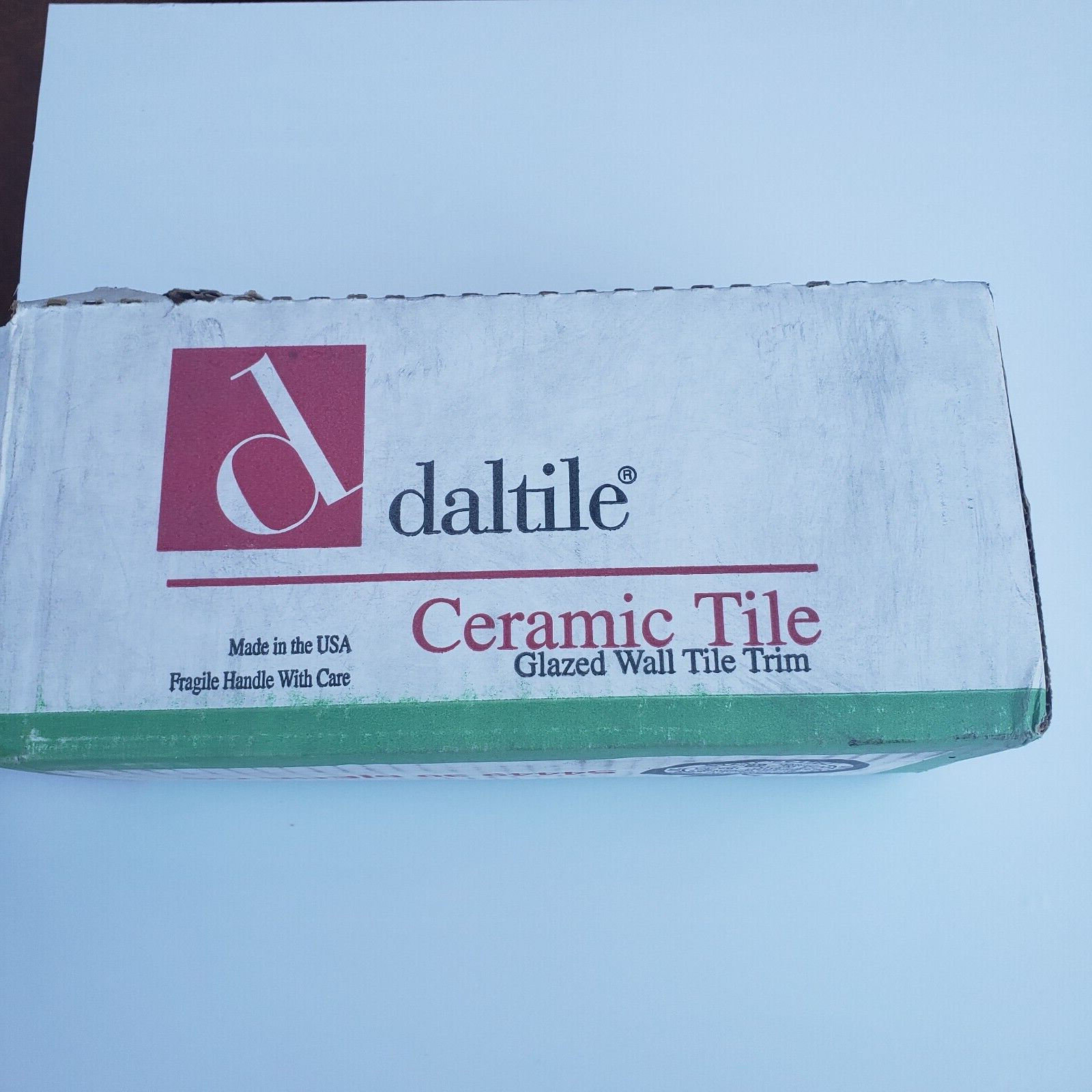 Lot of 3 Daltile Glazed Tile Trim, 4.25″x4.25″ Color Almond 0135