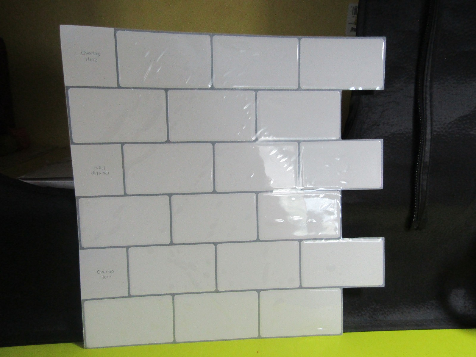 Art3d Peel & Stick Plastic Backsplash Wall Tile 10 Sheets 12″ x 12″ Warm White