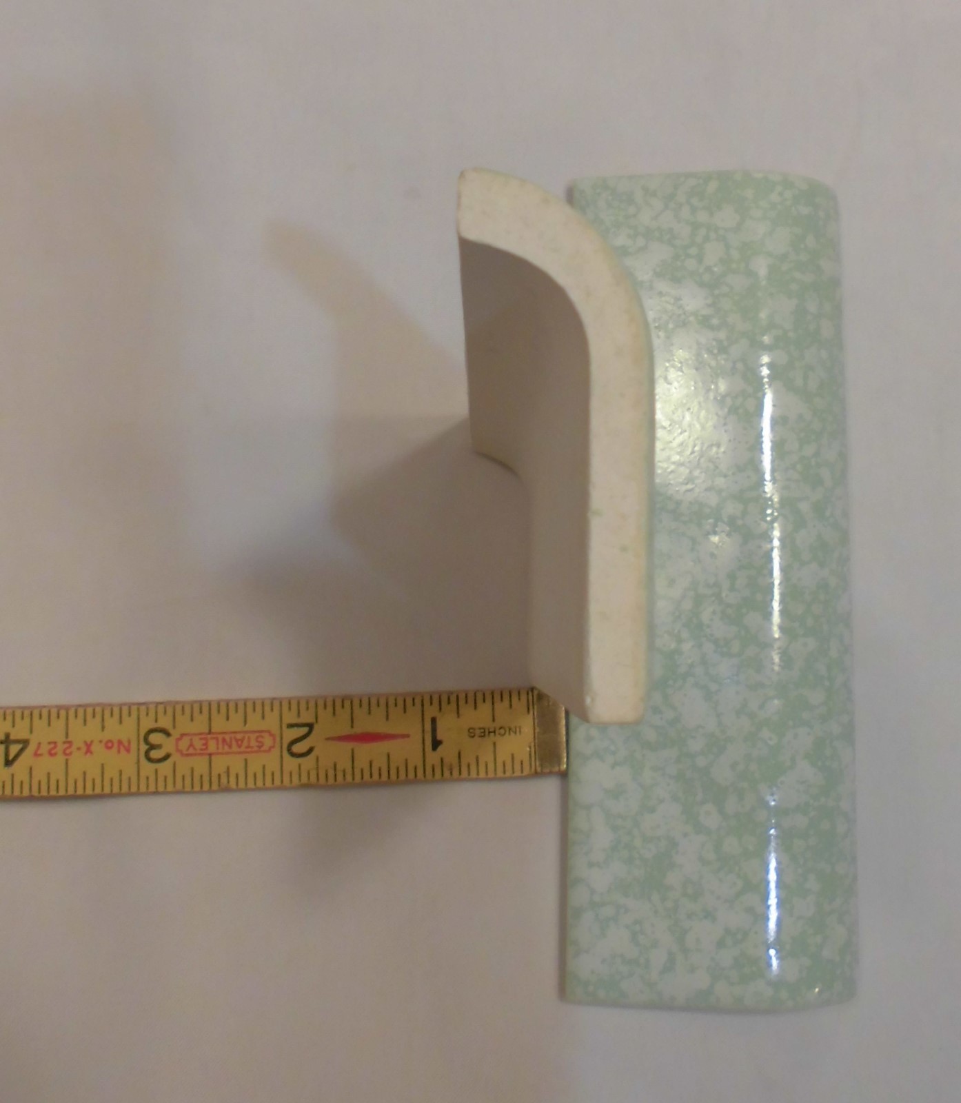 1 pc. *Molted Spring Green* Vintage Glossy Ceramic Radius Bullnose Tile; NOS