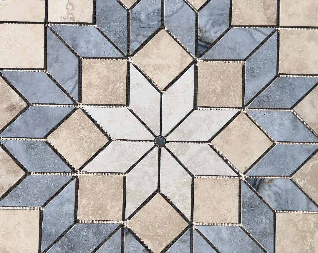 44 5/8″ X 45 5/8″ Tile Medallion – Happy Floors Exotic Stone & Cipriani tiles
