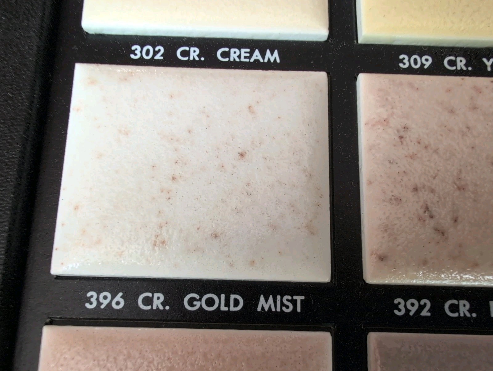 2 pcs American Olean Crystalline 396 Gold Mist Ceramic Tile 2×6 Bullnose S4269