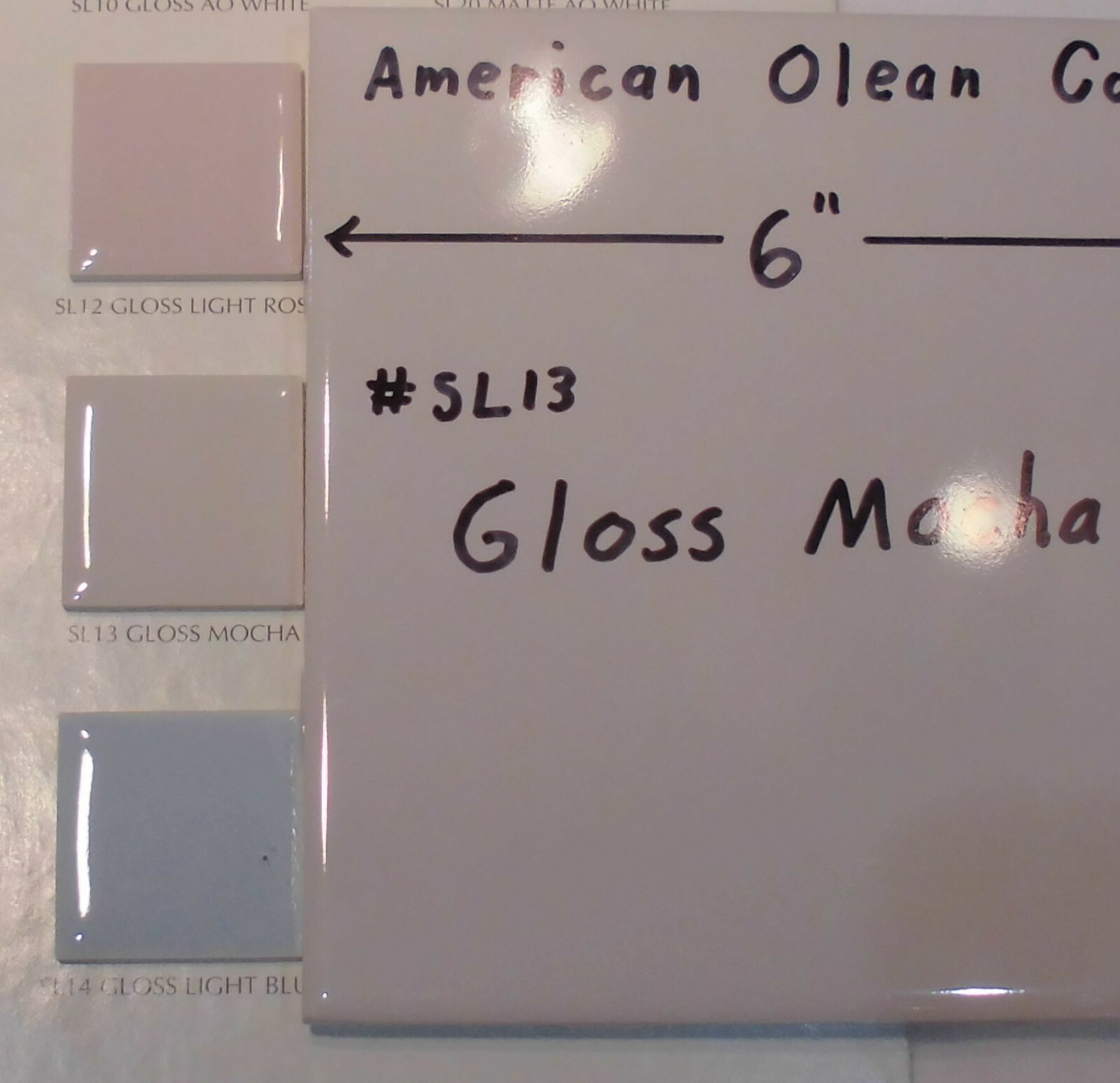 1 pc. 6″ X 6″ Ceramic Tile *Gloss Mocha #SL13* by American Olean; off-white