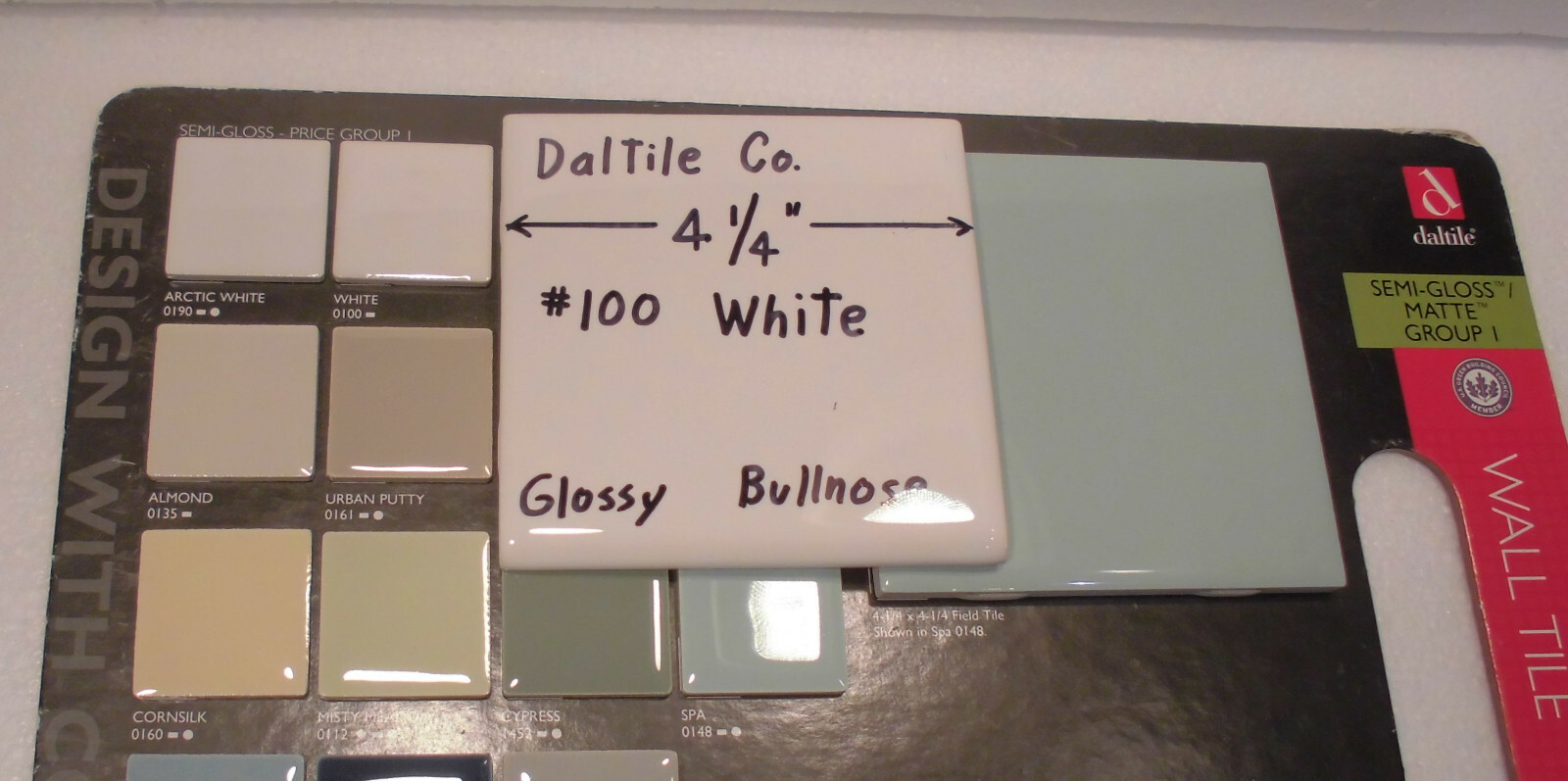 1 pc. White #100 by Daltile Co. 4-1/4″ Ceramic Surface Bullnose Tile; New Flat
