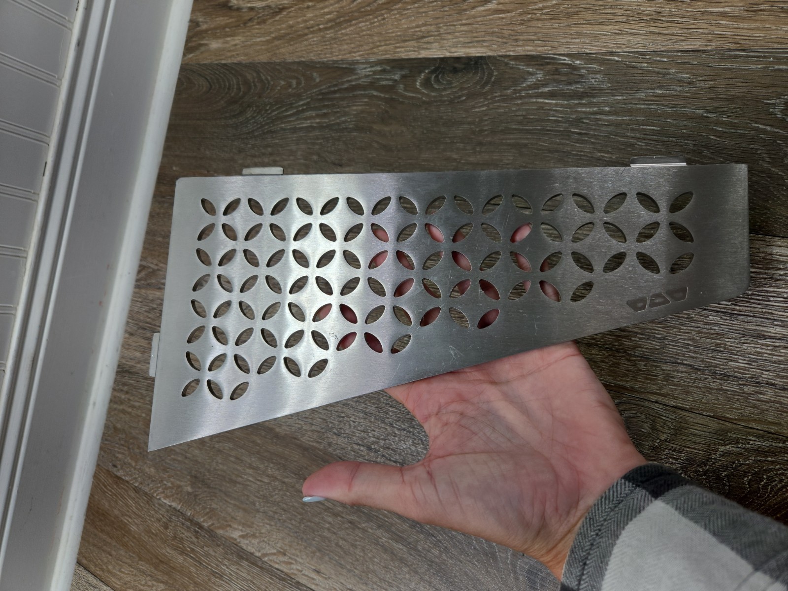 Schluter Shelf Corner Brushed Stainless Steel Quadrilateral 11.5 x 6 x 12 x 2.3