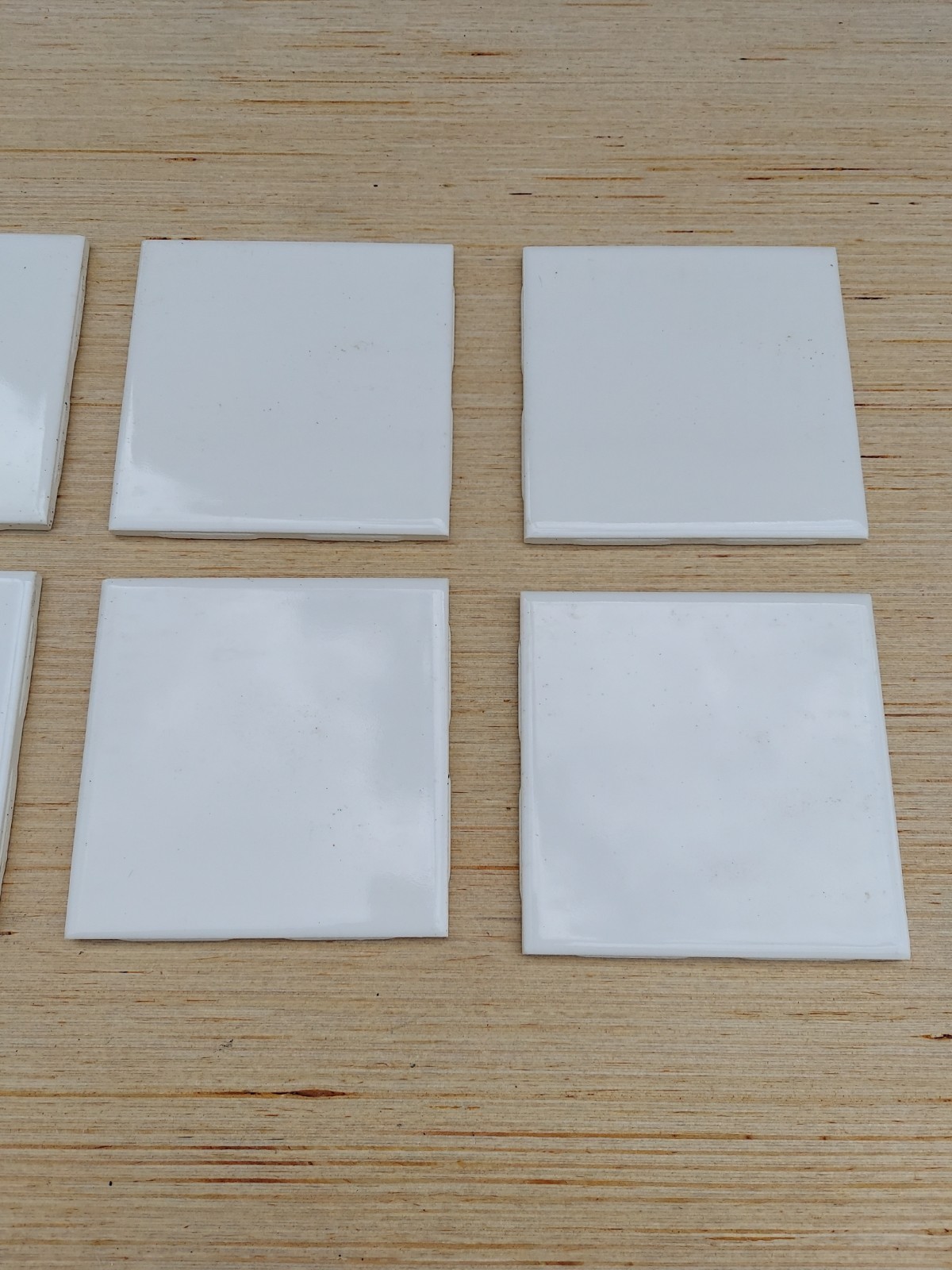 Wenczel White 4.25×4.25 Bathroom Kitchen Tile 8 Pcs