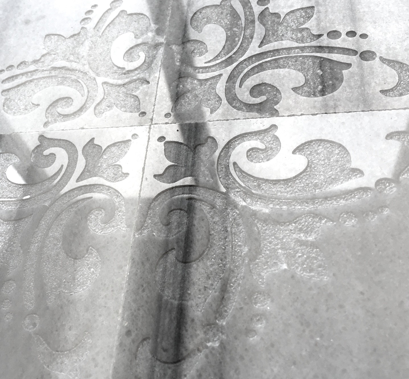 White 4×4 Lilly Hand-carved in Marble Tile Decorative Backsplash Wall