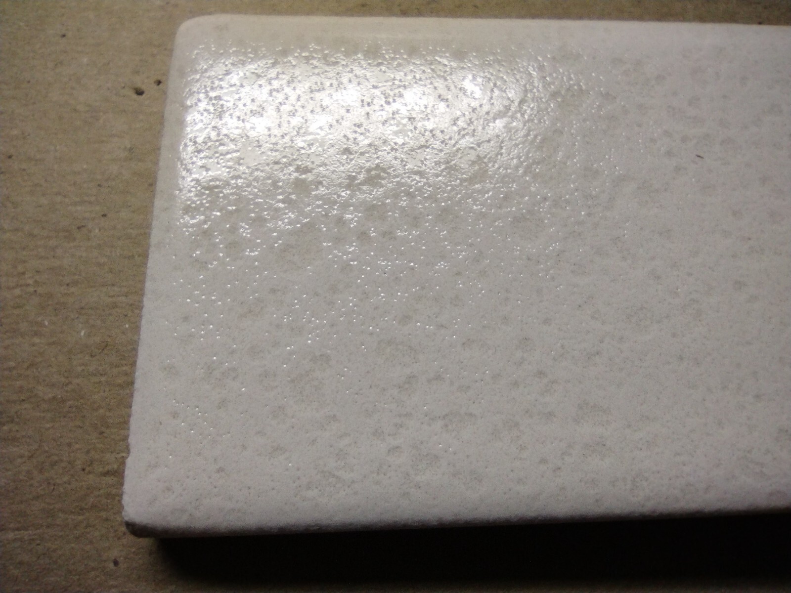 1 Tile MCT USA 6″ Gloss Crystalline Light Beige Bullnose Ceramic Wall Vintage