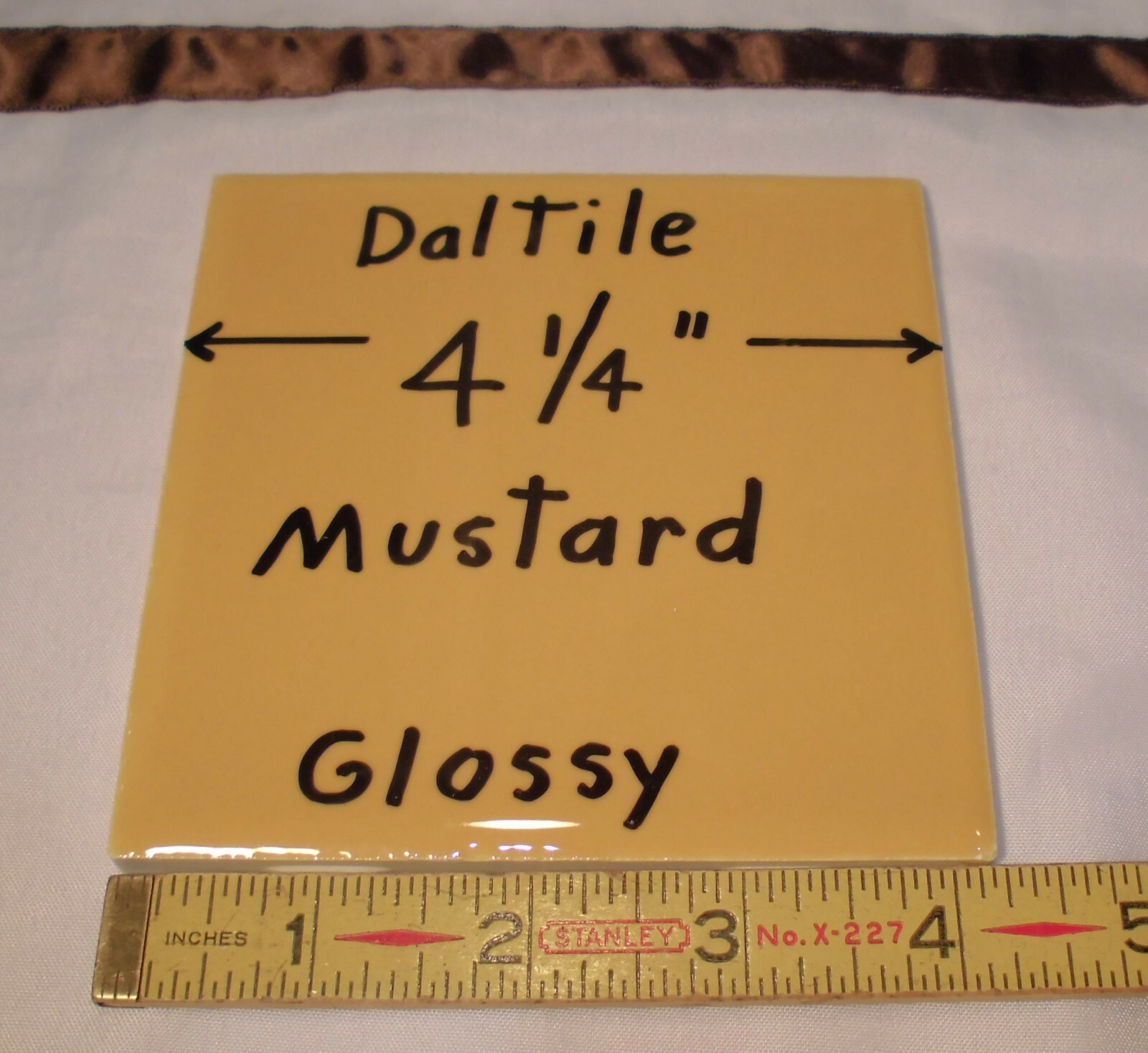 1 pc. *Mustard* Glossy Ceramic Tile by Daltile; 4-1/4″ New Stock, Yellow-Gold