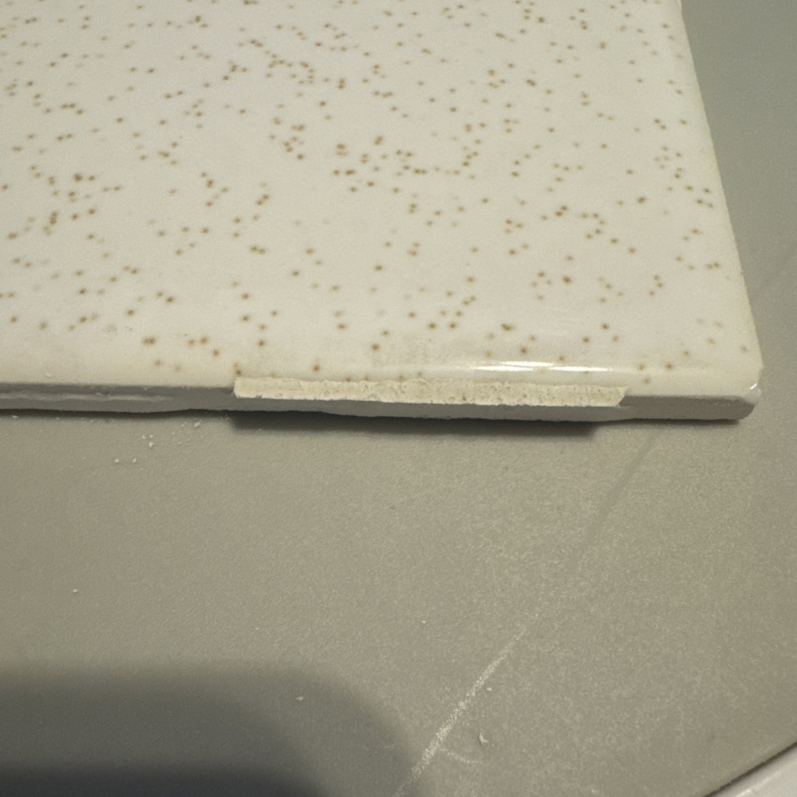 Lot Of 5 wall tile made in the USA Gloss White Brown / Gold Speckled – Vintage