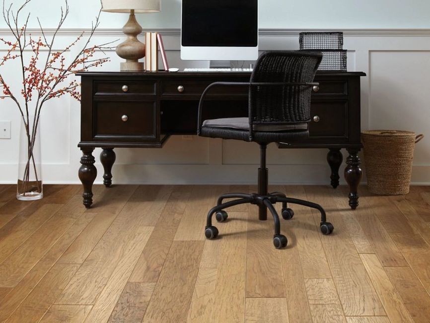 Shaw SW742 Pebble Hill Mixed Width Varying Widths Handscraped – Off White