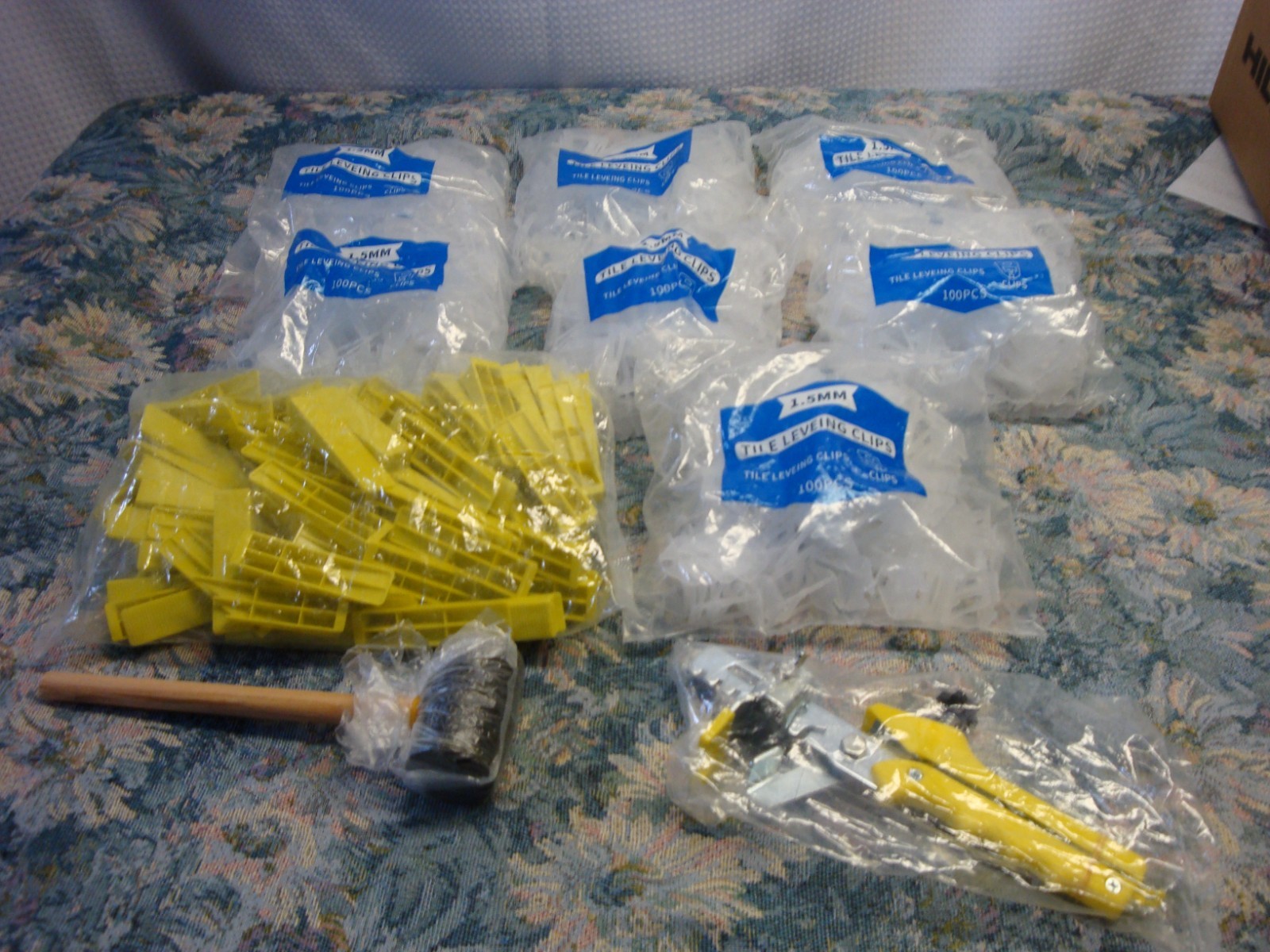 700 tile Leveling ciip 1.5mm 100 wedges mallet tile lever pliers