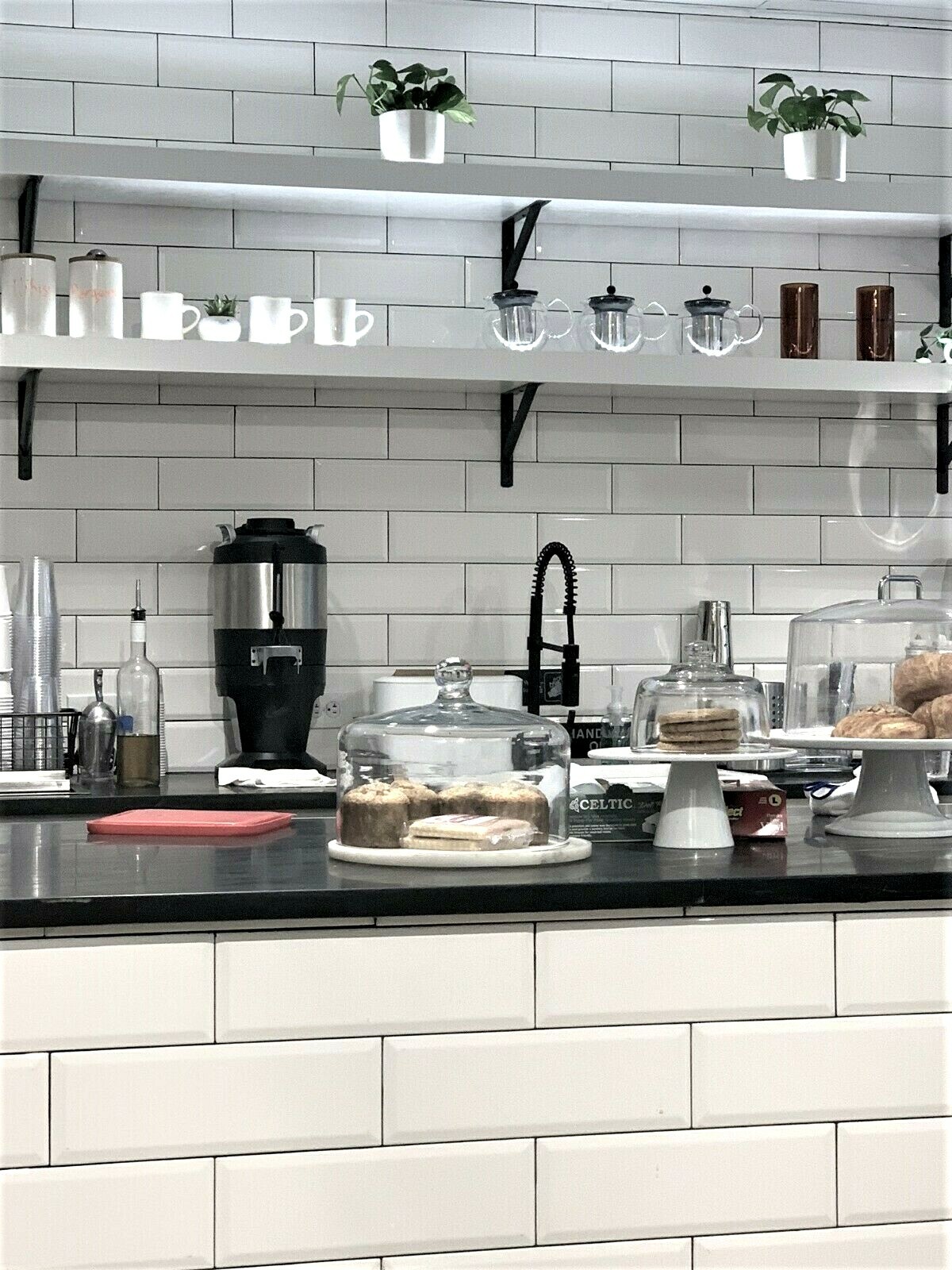 White 4×10 Beveled Shiny Ceramic Subway Tile Backsplash Wall Kitchen Bath