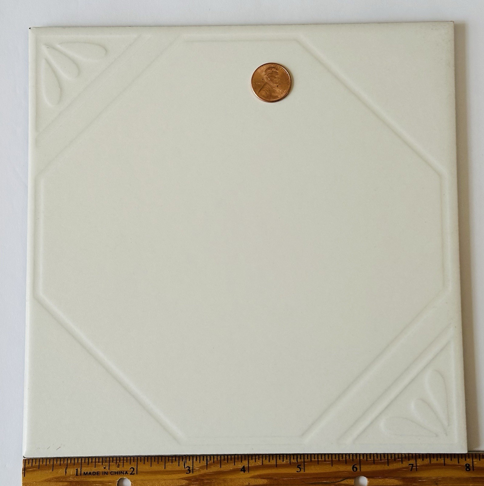 1 pc. Off-White with Pattern Ceramic Floor Tile: 7-7/8″ Smooth, Made USA