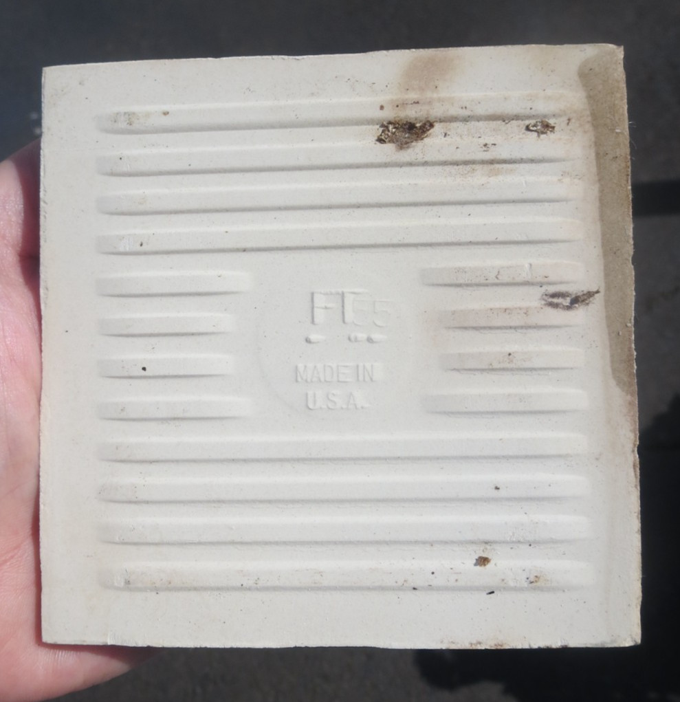 Lot of 25 Vintage Florida Tiles FT 55 Matte Ceramic Bone White 4 3/8 x 4 3/8