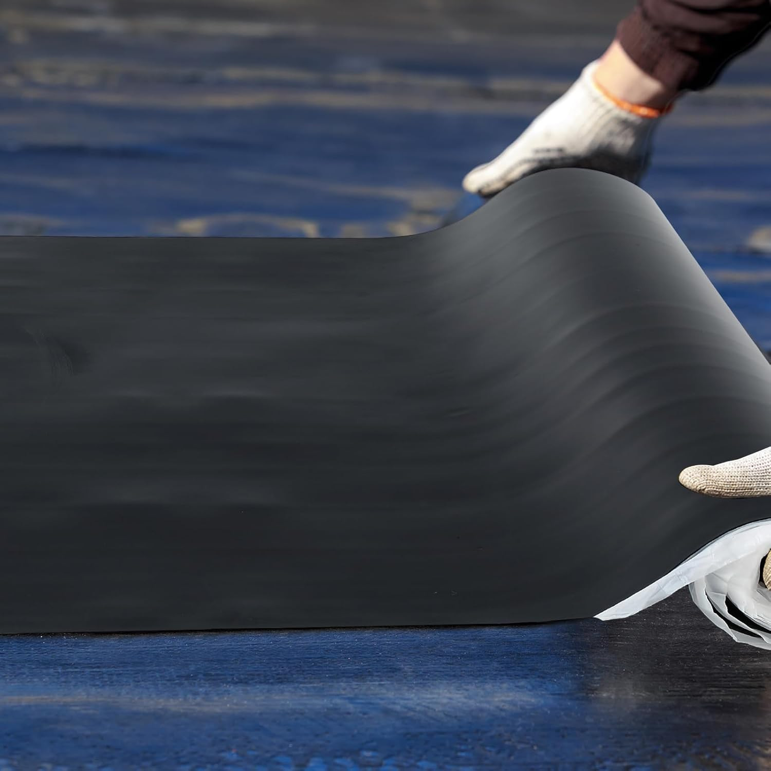 Self-Adhesive EPDM Rubber Roofing Membrane, 39″ x 15′ Waterproof Underlayment
