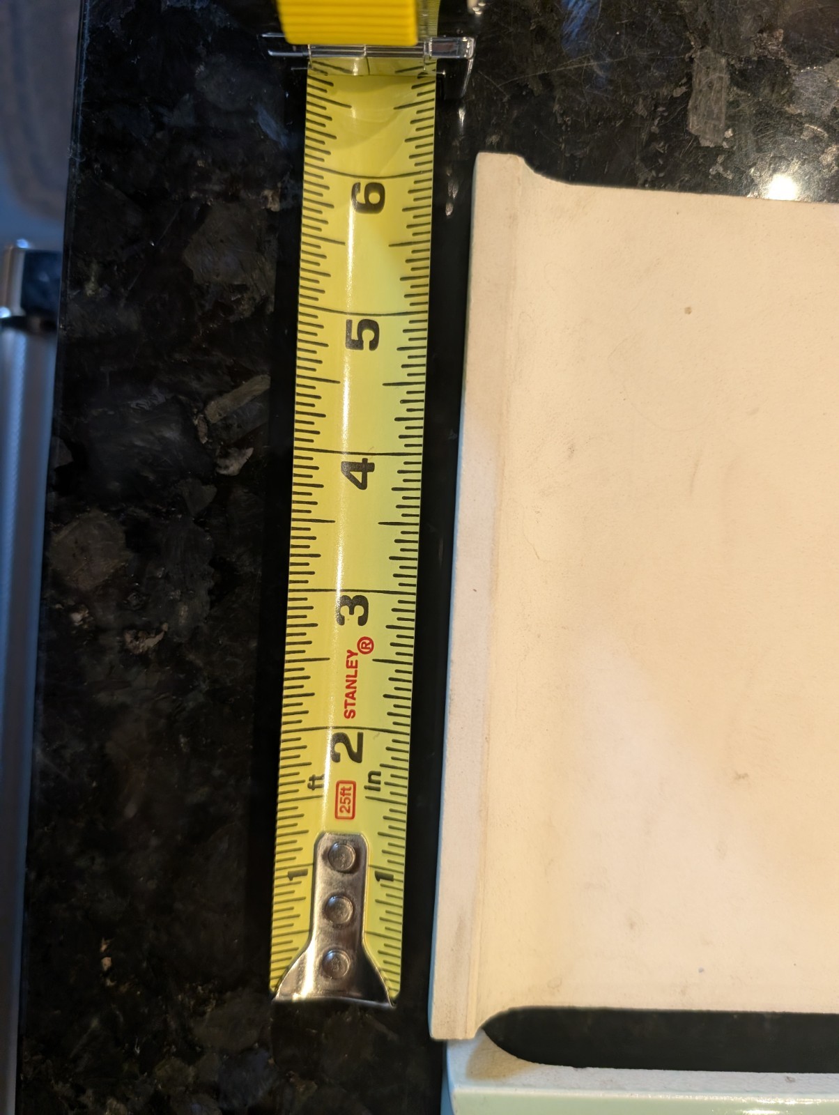 1 Piece Of Ceramic Tile #14 Spring Green Double Mud Bullnose A7610 Curb Jamb