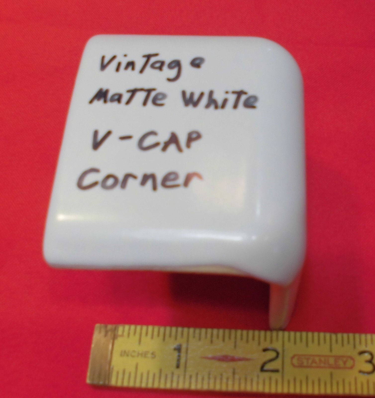 1 pc. *Vintage Matte White* V-Cap Corner Ceramic Trim Tile: Counter Top Edging