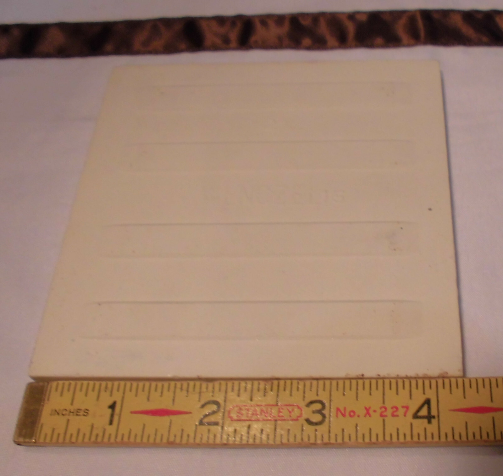 1 pc. *Ivory* 4-1/4″ Glossy Ceramic Tile by Wenczel Co. NOS Criteria 1940’s