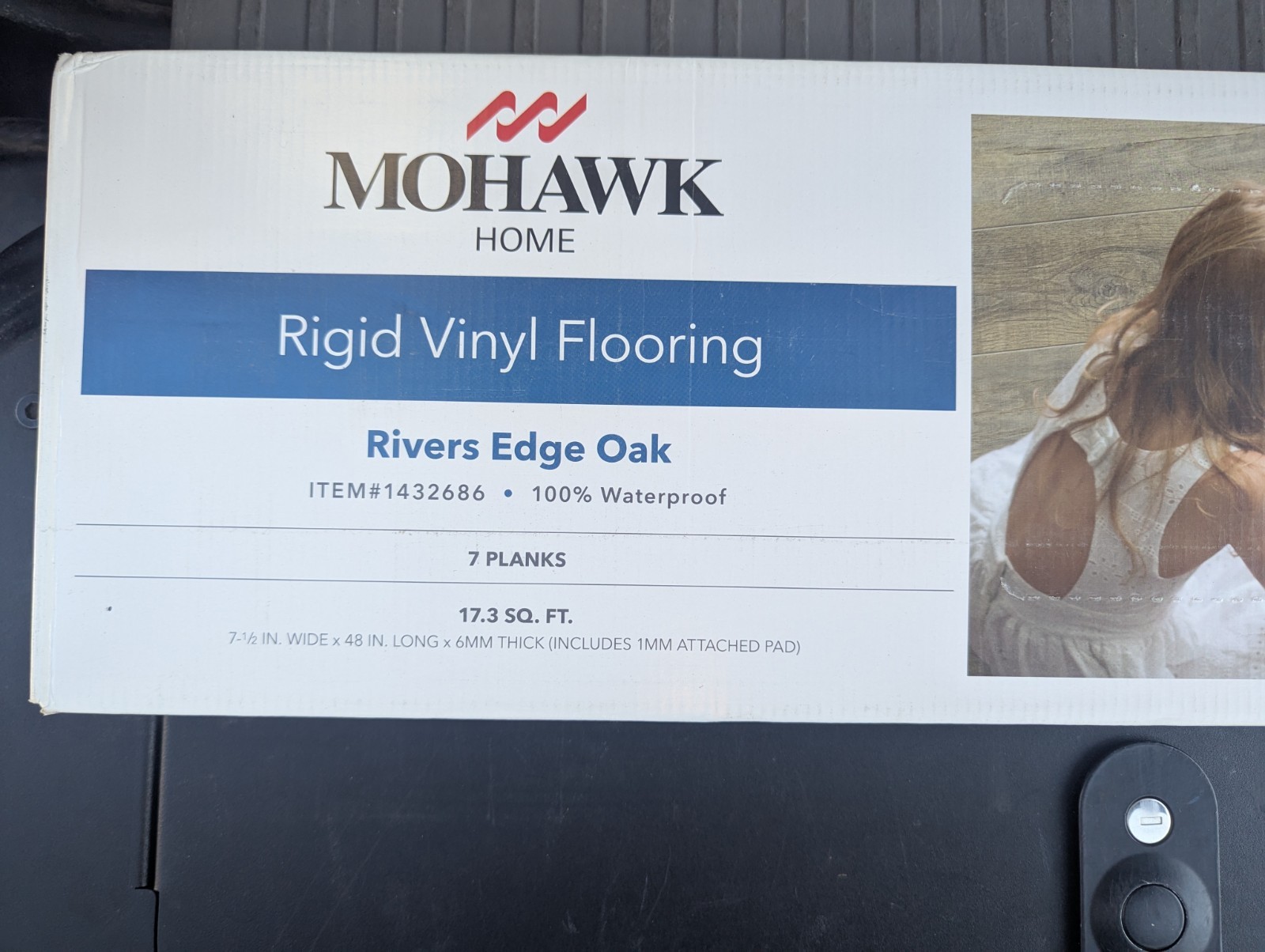 Mohawk Home Rivers Edge Oak Rigid , 17.3 Sq. Ft. Box NEW, 1432686