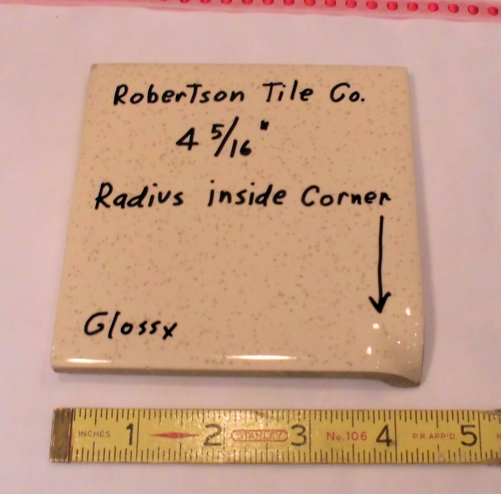 1 pc. Sandstone: Radius Bullnose Inside Corner Ceramic Tile: 4-3/8″ Robertson