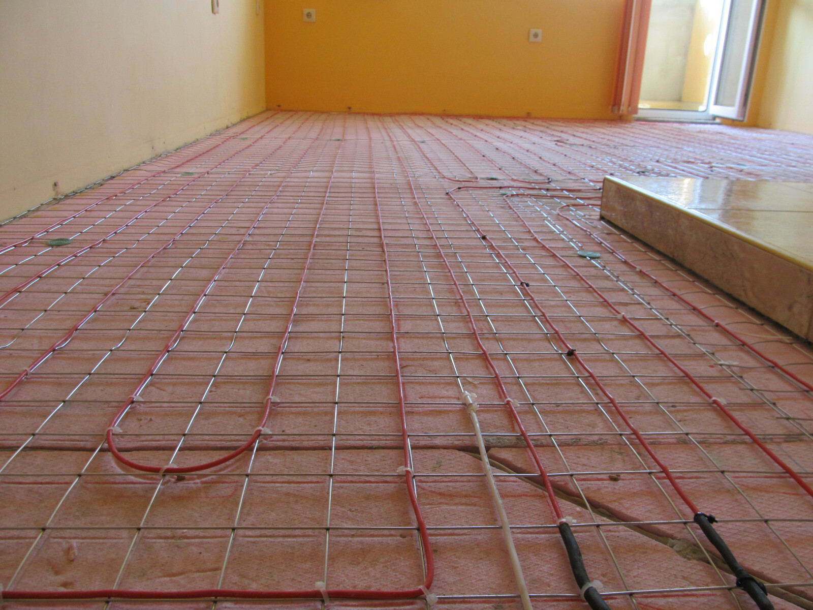 Zero EMF!Under Floor,Warm tile Heating cable 740 W for 45-55 sq.ft.(4-5 sq. m)