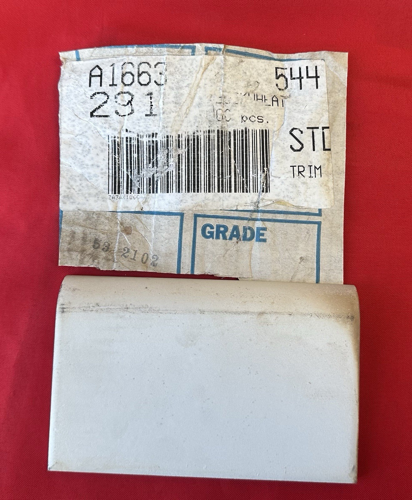 1 pc. Buckwheat 3-7/8 X 6-1/8″ Glossy Ceramic Cove Base Tile, florida, Flat Top