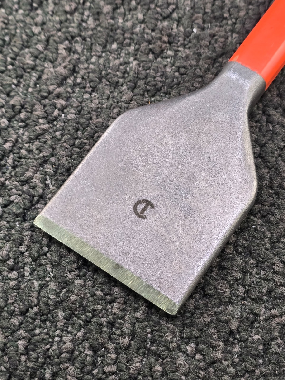 Crescent CFCH30 Forged Carbon Steel Flooring Chisel 2-3/4″ Width x 12″ Length