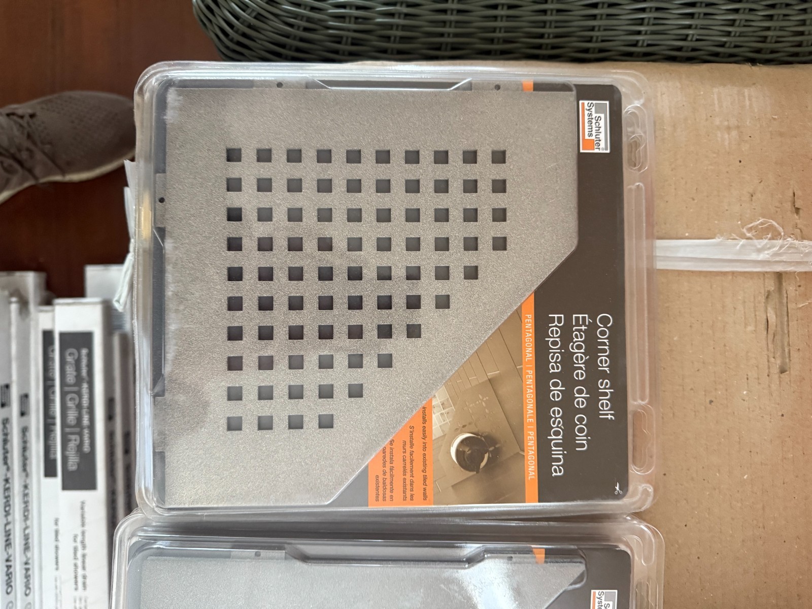 Schluter Systems Shelf Pentagon Corner Square Stone Grey SES2D3TSSG