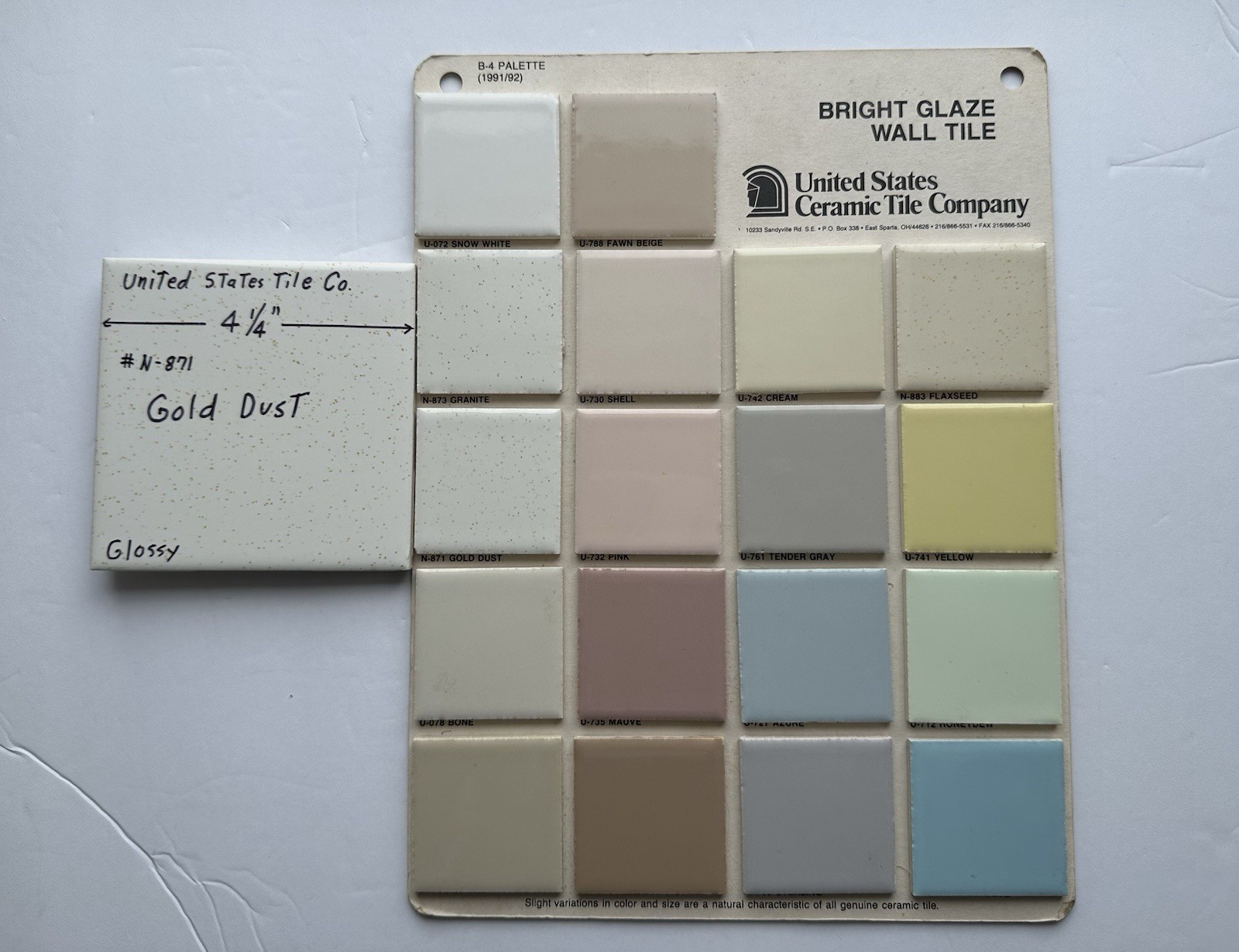 1 pc. Gold Dust: 4-1/4″ Gloss White Speckled Gold Ceramic United States Tile Co.