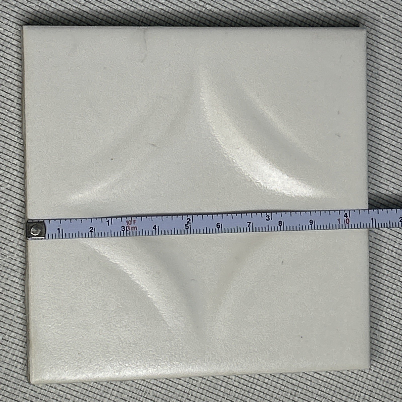 1pc HOFFMAN Ceramic Tile 4 1/4″ White