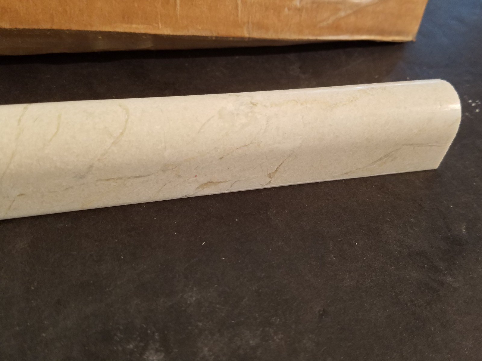 (1 EA) Emser Natural Stone 12″ x 1″ Polished Marble Cigaro Liner in Crema Marfil