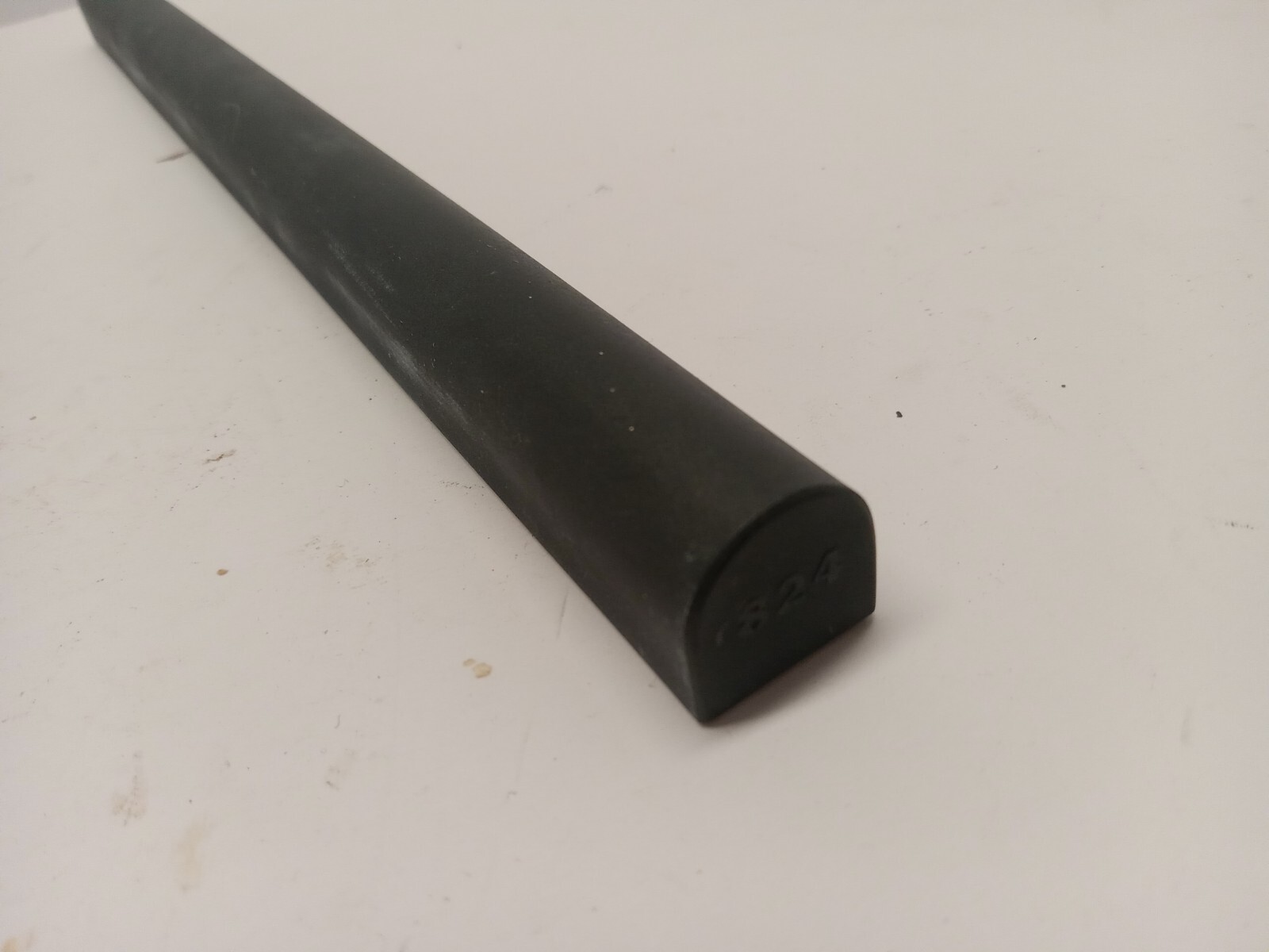Questech Soho Bullnose Tile Liner 3/4 x 12 Inch Title Graphite Trim 12Pack
