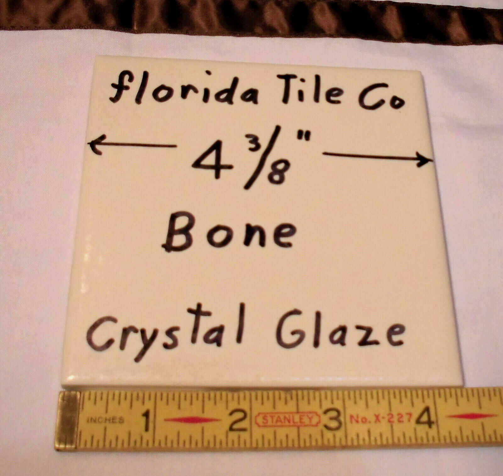 1 pc. *Bone* Ceramic Tiles 4-3/8″ Crystal Glazed by Florida Tile Co. (NOS) USA