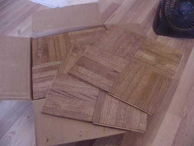 VINTAGE 60s-70s HONEY OAK PARQUET WOOD FLOORING FULL CASE 25 SQ.FT. 12” x 12″